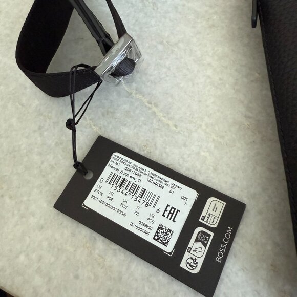 HUGO BOSS Morval_S All Leather Zip Env_O Bag 50517985 Black - Picture 14 of 16